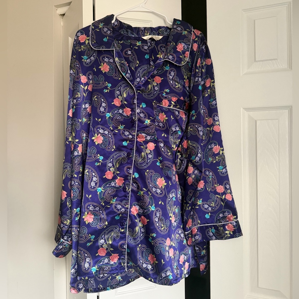Floral Paisley polyester Pajama Top and pant set